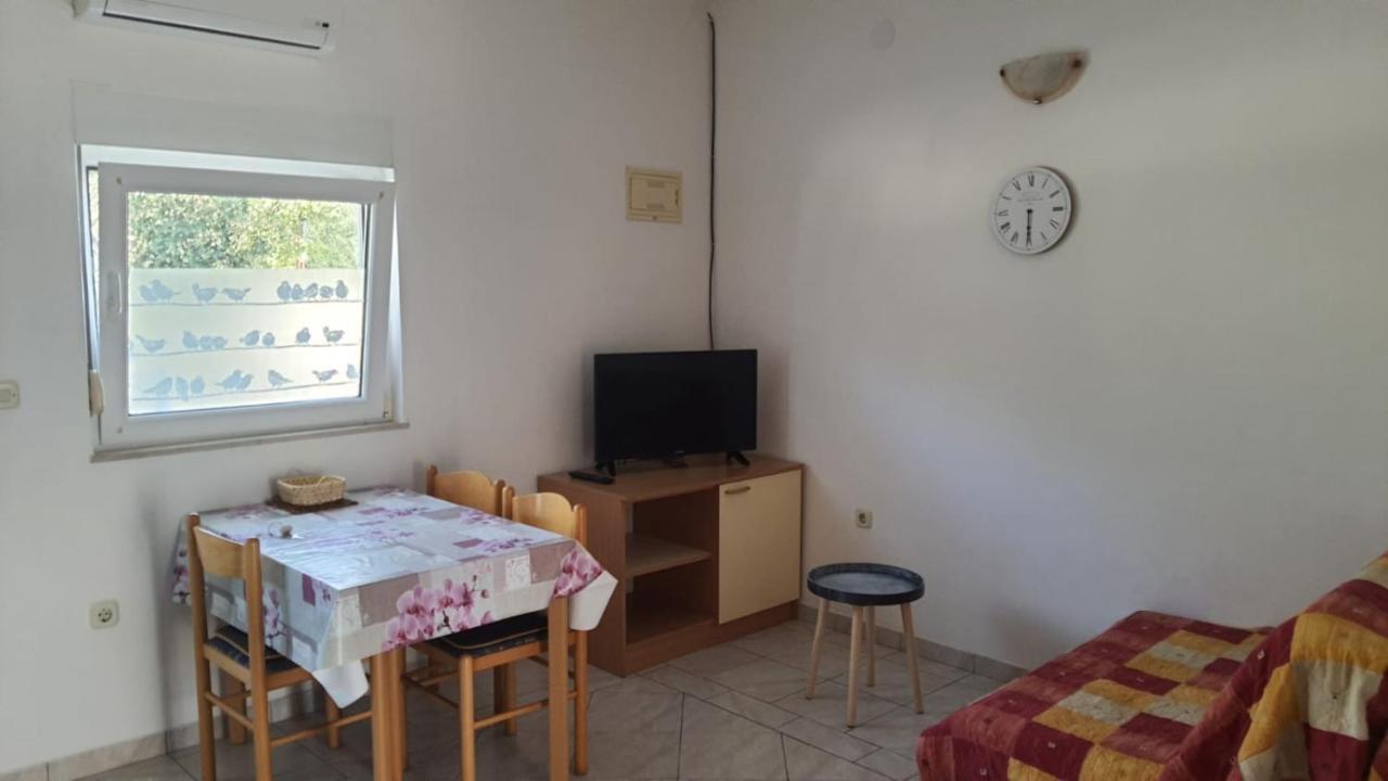 Apartments Irena Bozava Luaran gambar