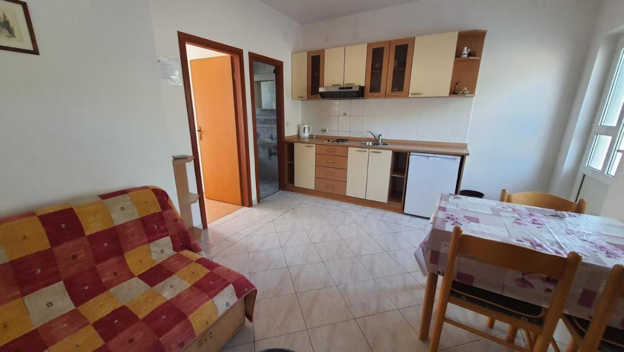 Apartments Irena Bozava Luaran gambar
