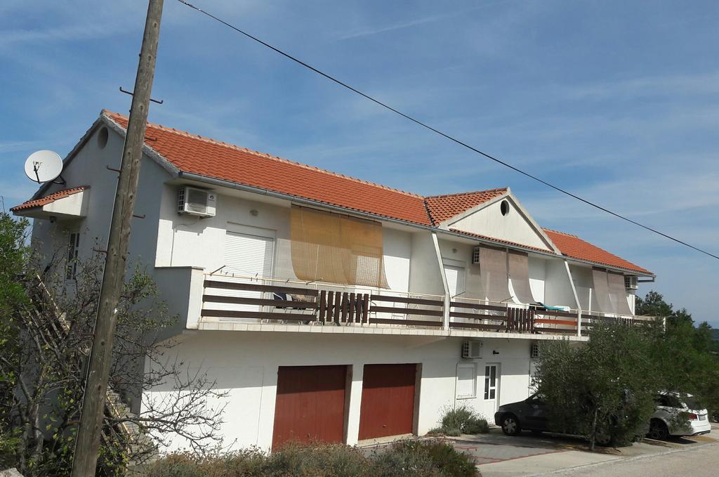 Apartments Irena Bozava Luaran gambar